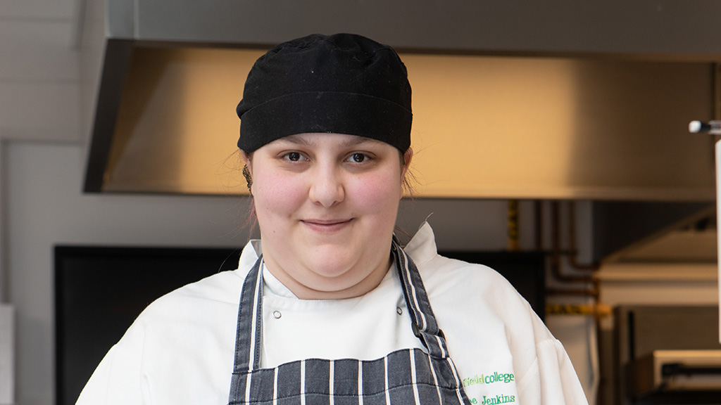 Photo of hospitality and catering student Phoebe